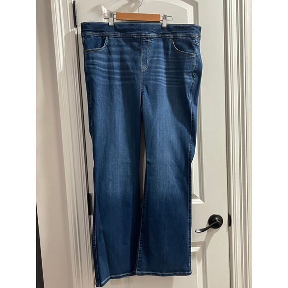 Torrid Lean Jean High-Rise Slim Boot Jean 2S NWT - Picture 2 of 5